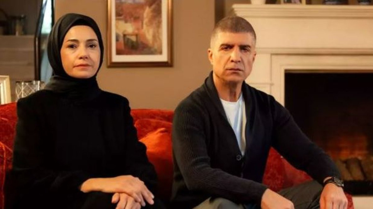 RTÜK'ten Kızıl Goncalar kararı. Tarikatlardaki yaşam ifşa olunca tarikatlar rahatsız olmuştu