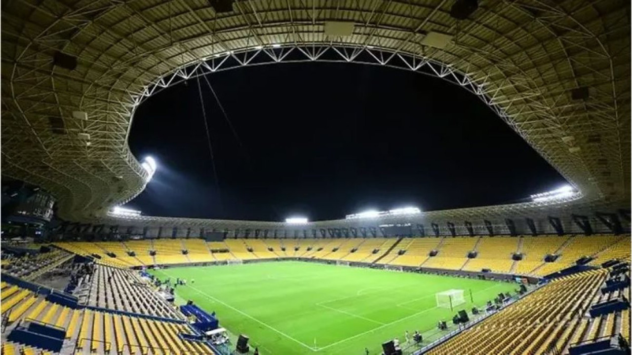 Özgür Özel'den Süper Kupa'da Atatürk'e saygısızlığa tepki. 'Türkiye'ye bu utancı yaşatanları da unutmayacağız'