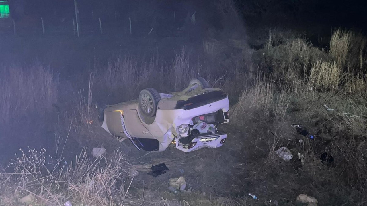 Otomobil tarlaya uçtu (31 Aralık 2023)