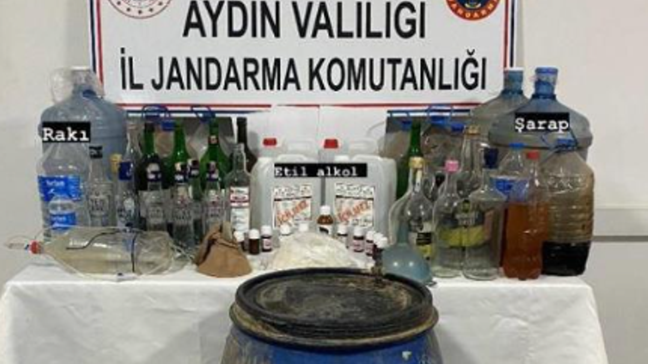 Aydın'da yılbaşı öncesi 290 litre sahte alkol ele geçirildi