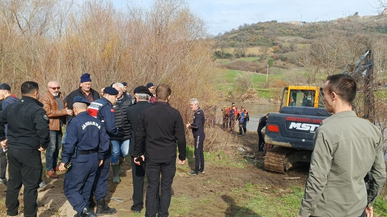 Balıkesir’de traktörle evinden ayrılan gençten haber alınamıyor