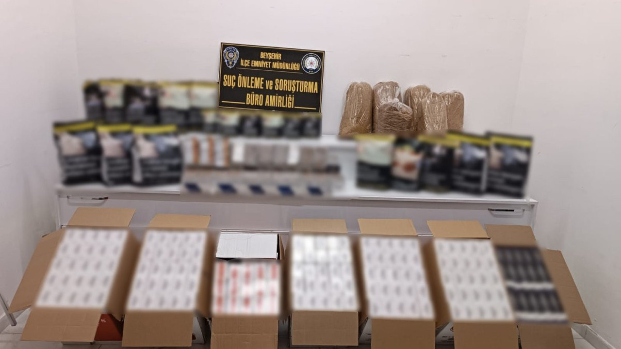 Polisin durdurduğu araçta 68 bin bandrolsüz makaron çıktı