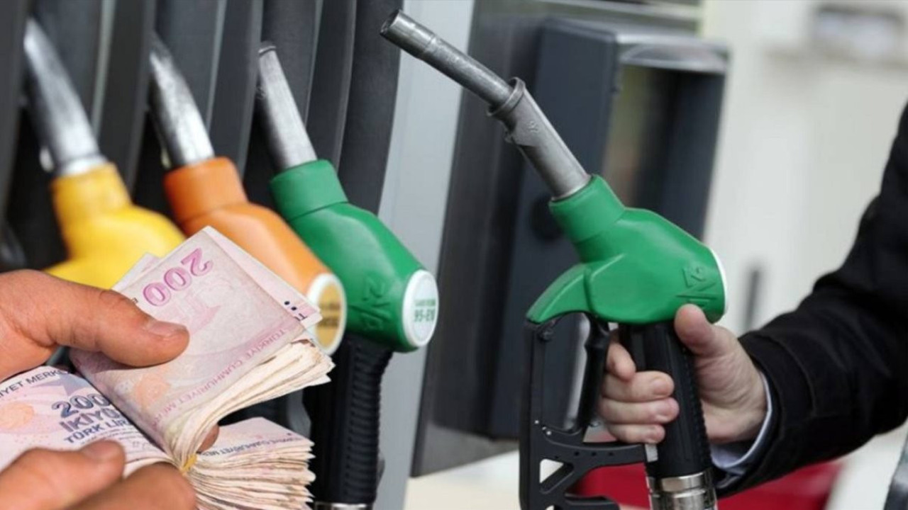 Benzine, motorine alkollü içkiye ve sigaraya dev ÖTV zammı. Enflasyonun açıklanmasıyla ortaya çıktı