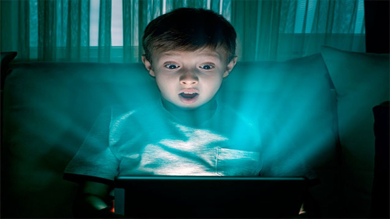 Hangi ışıktan kesinlikle korunmak gerekir