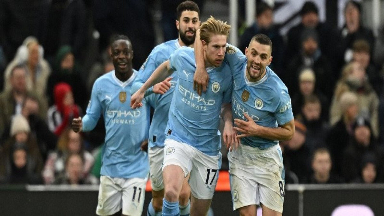 Kevin de Bruyne muhteşem döndü Mancheter City'i galibiyete taşıdı