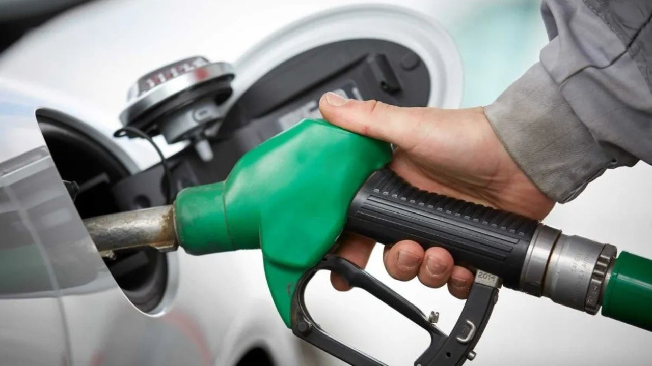 Ucuza akaryakıt satılacak saatler belli oldu. Almancılar için ucuz akaryakıt vakti