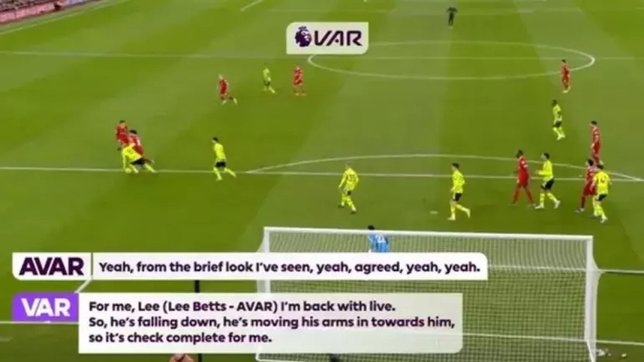 Derbinin VAR kayıtları açıklandı: Pozisyon penaltı