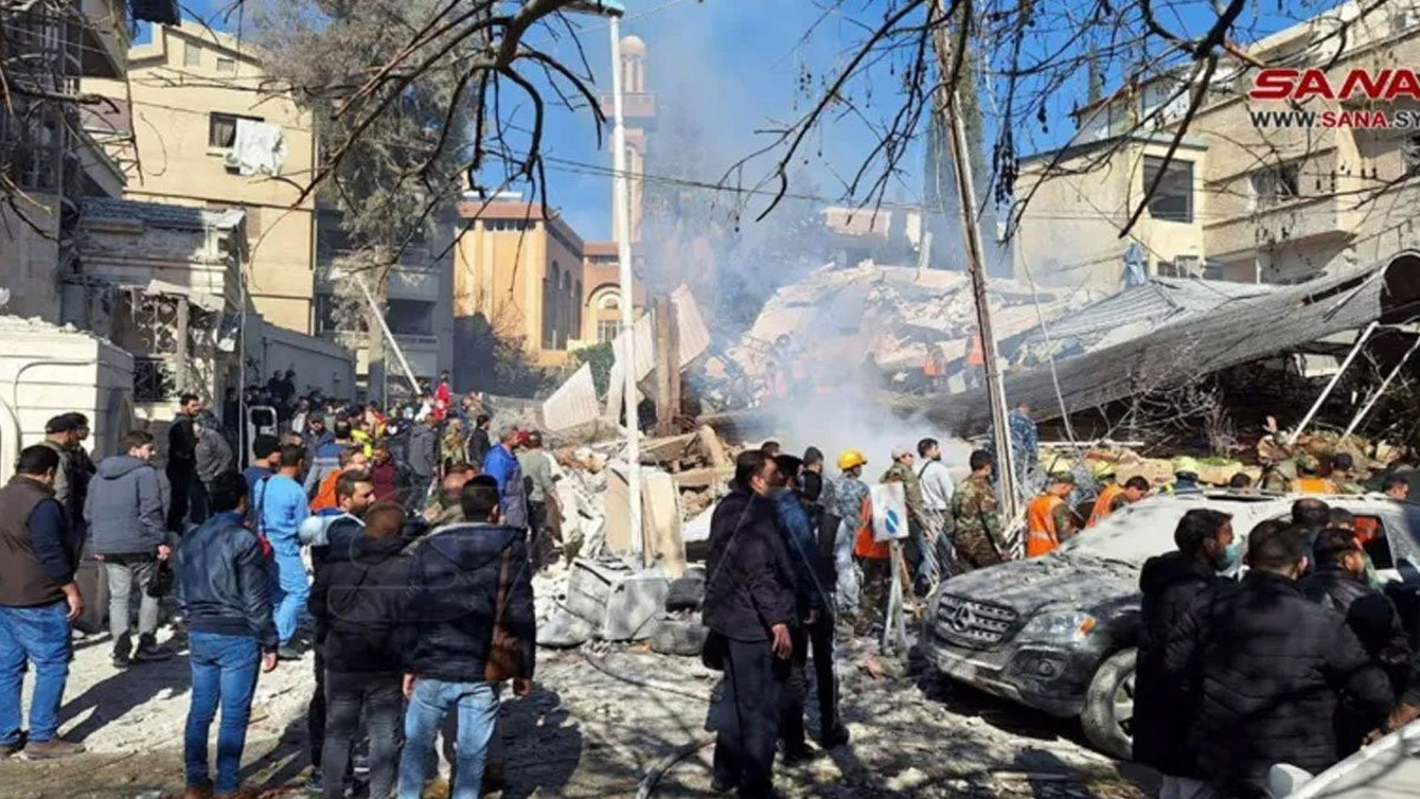 İsrail'in Şam'a düzenlediği saldırıda İran'ın Kudüs Gücü komutanını öldürüldü