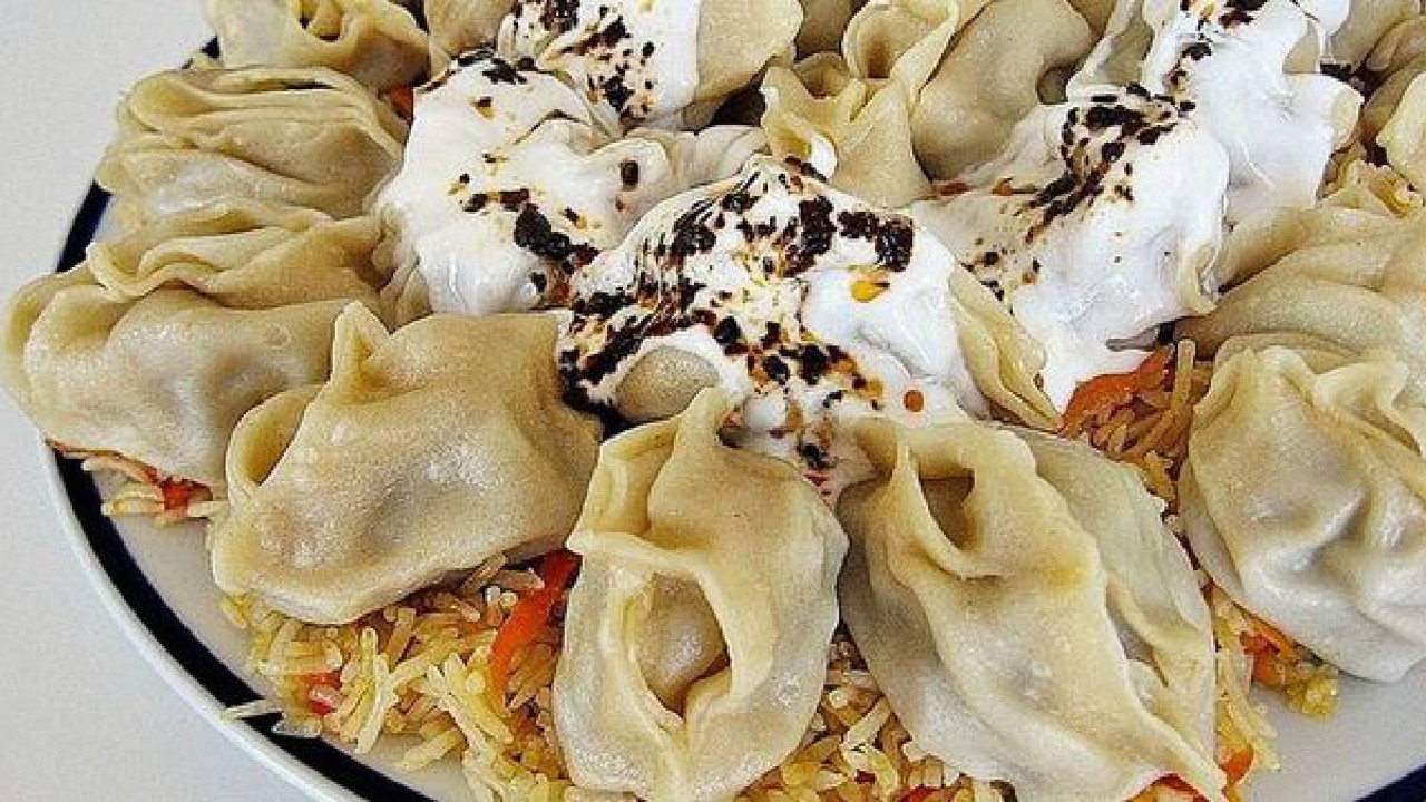 Kazak mantısı nasıl yapılır? Enfes lezzet Kazak mantısının tarifi ve malzemeleri neler?