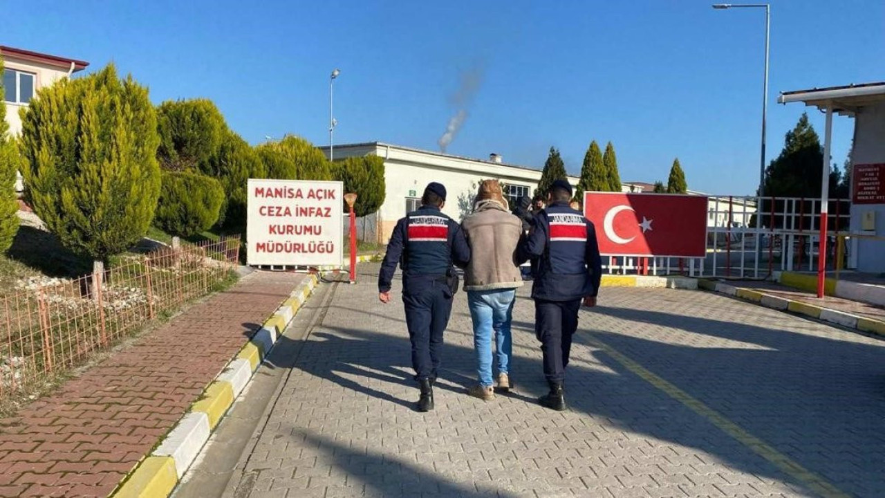 Yedi ayrı suçtan aranan şahıs kıskıvrak yakalandı