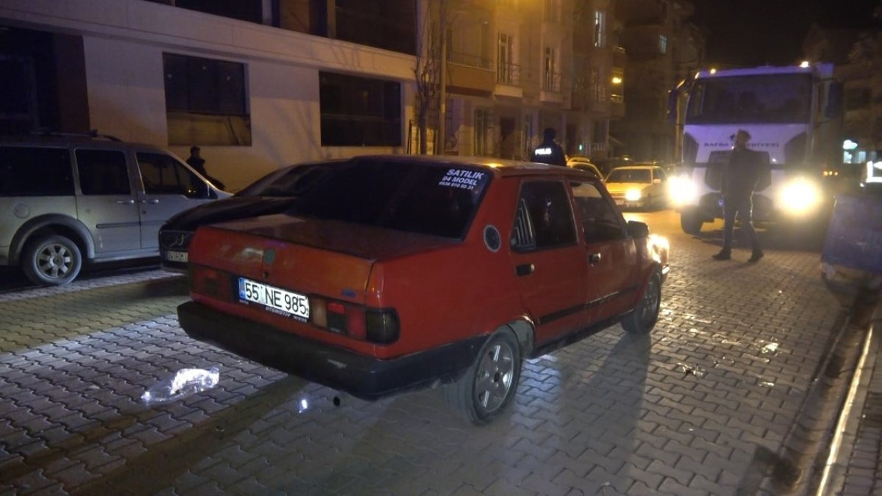 Kız kardeşini rahatsız ettiğini iddia ettiği şahsı bıçakladı