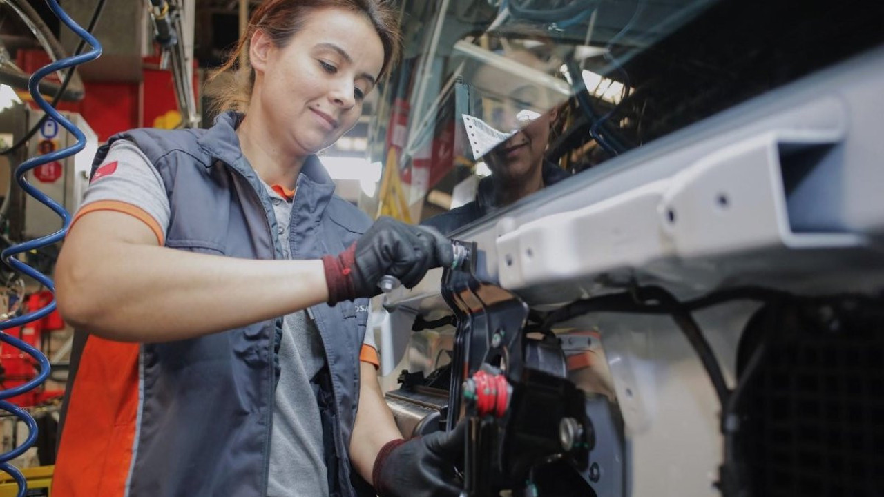 Sanayide kadın çalışan sayısı arttı