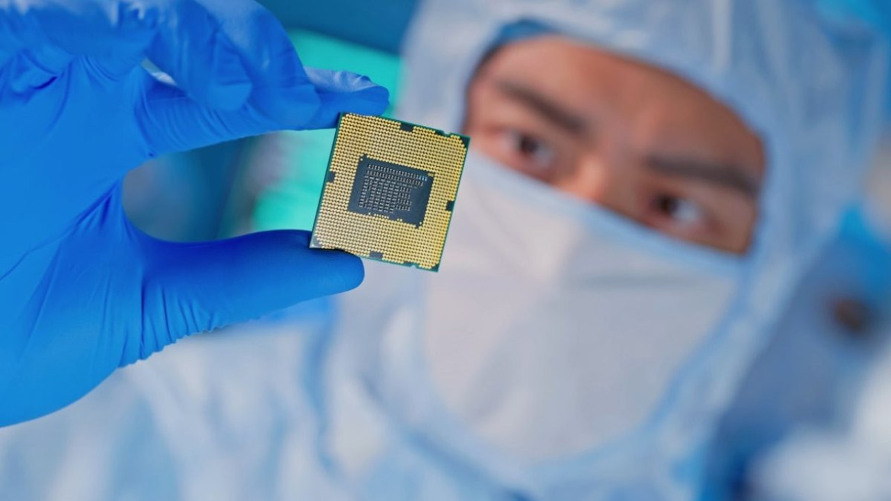 Ünlü çip üreticisi rakiplerini solladı