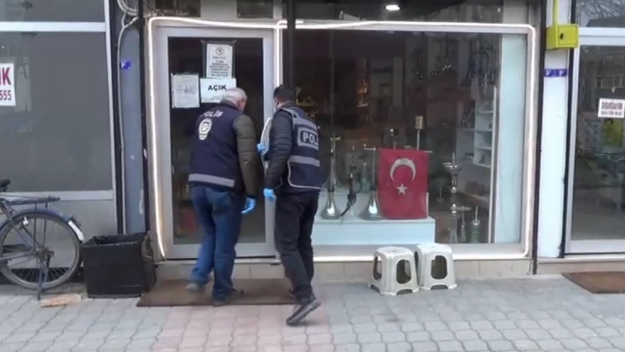 Samsun’da 1 tondan fazla kaçak tütün ele geçirildi: 2 gözaltı