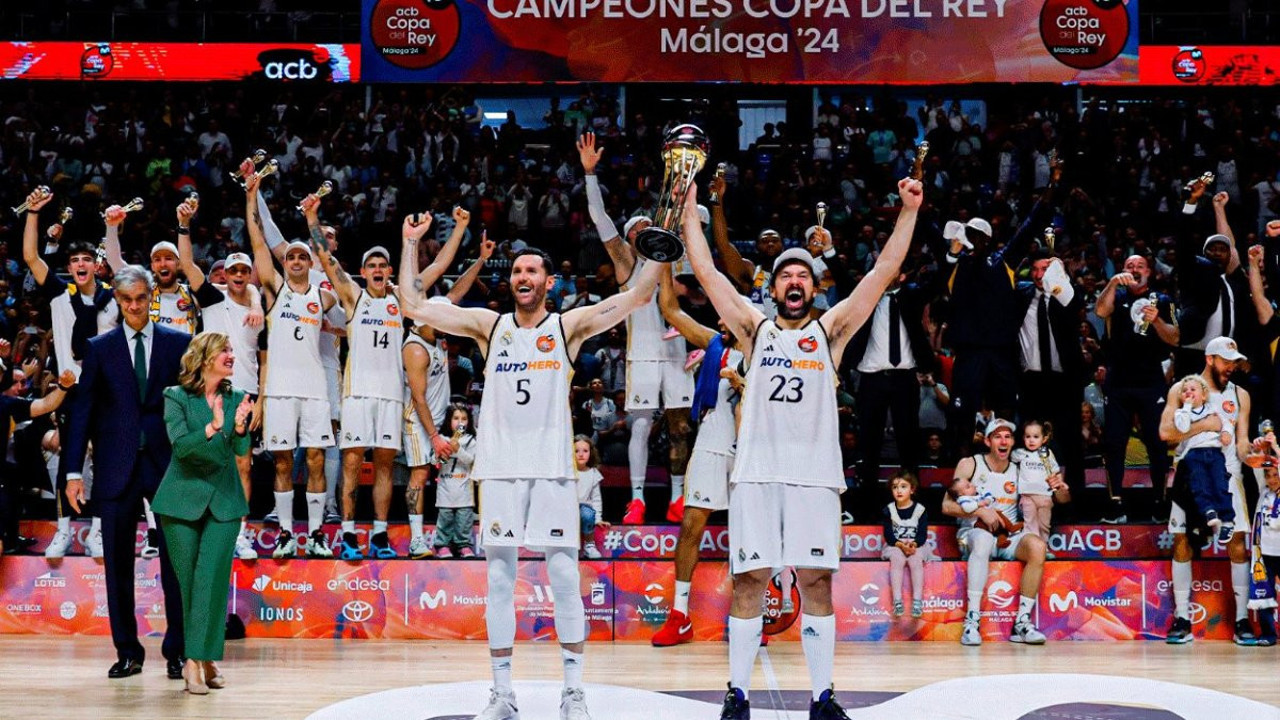 Kral Kupası 29. kez Real Madrid'in. Barcelona'yı devirdiler