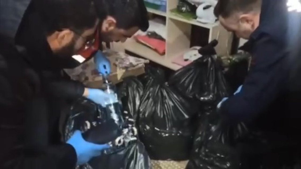 Sahte içki operasyonunun görüntüleri paylaşıldı