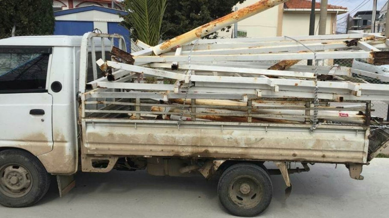 Demir hırsızları polis tarafından yakalandı