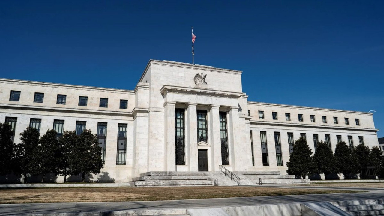 Fed toplantı tutanaklarında faiz mesajı