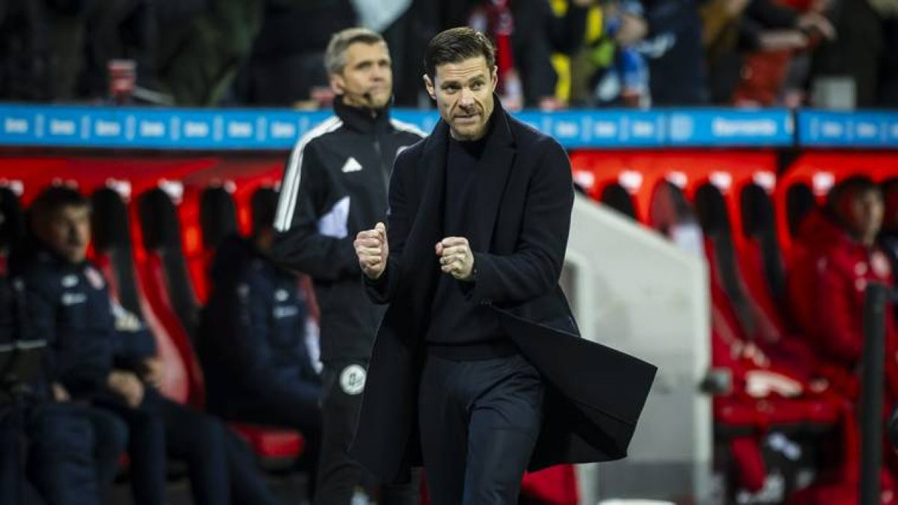 Xabi Alonso mucizesi. Mainz'i yenen Bayer Leverkusen Bayern'in rekorunu tarihe gömdü. Şampiyonluğa koşuyor