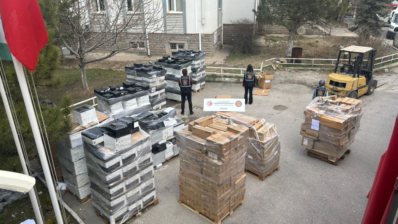 Gümrükte 508 milyon liralık kaçak ürün ele geçirildi