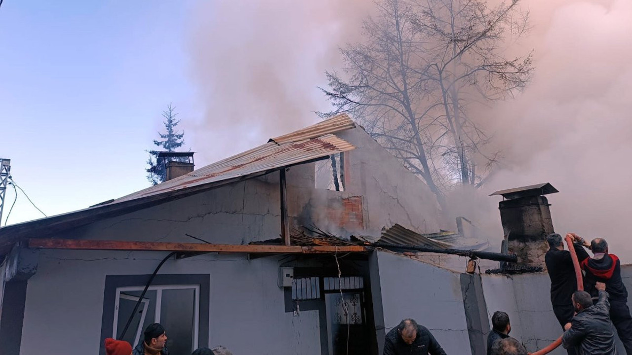 Engelli bireylerin oturduğu evde yangın çıktı