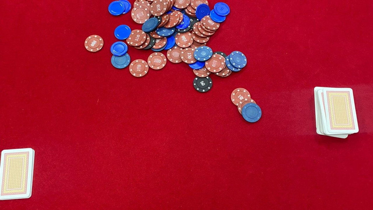 Kumar oynadığı belirlenen 10 kişiye ceza yağdı