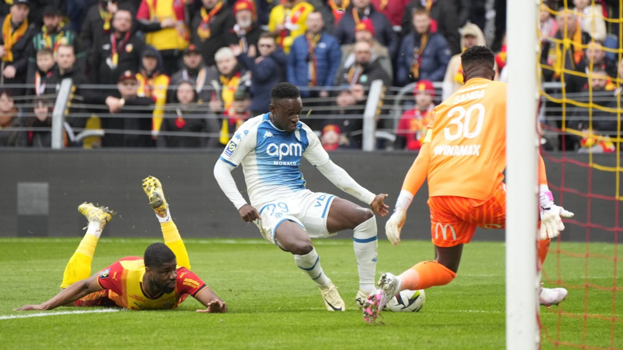 Ölüp ölüp dirildi. Sonunda Monaco kazandı