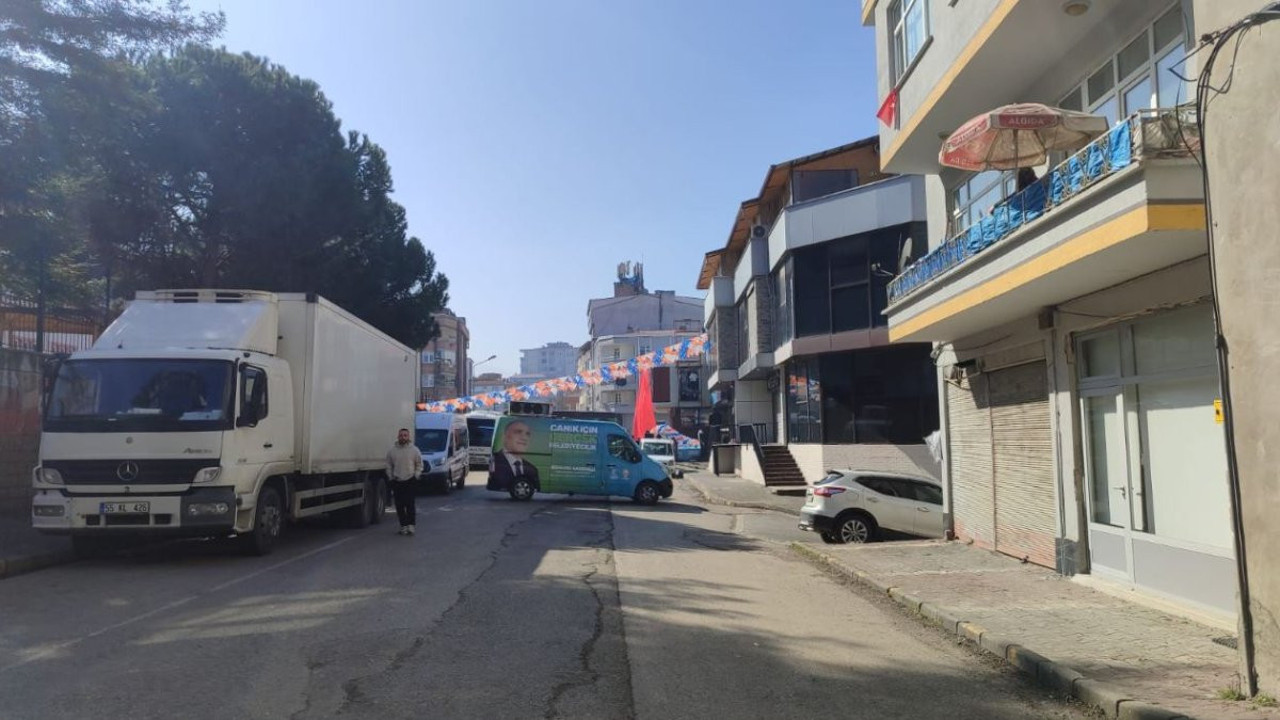 İYİ Parti mitingine gidilemesin diye vatandaşın yolunu kapattılar