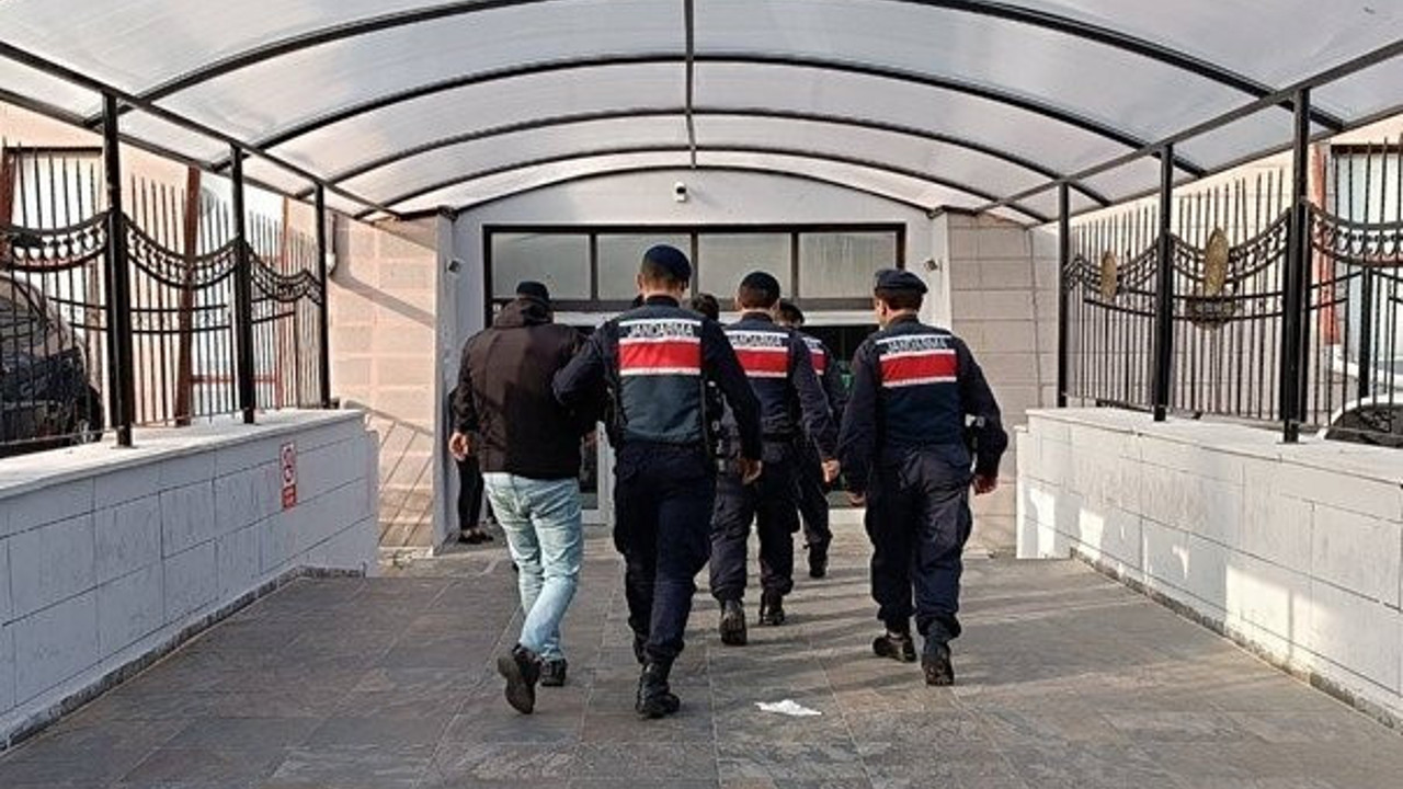 Hapis cezası bulunan 62 şahıs yakalandı