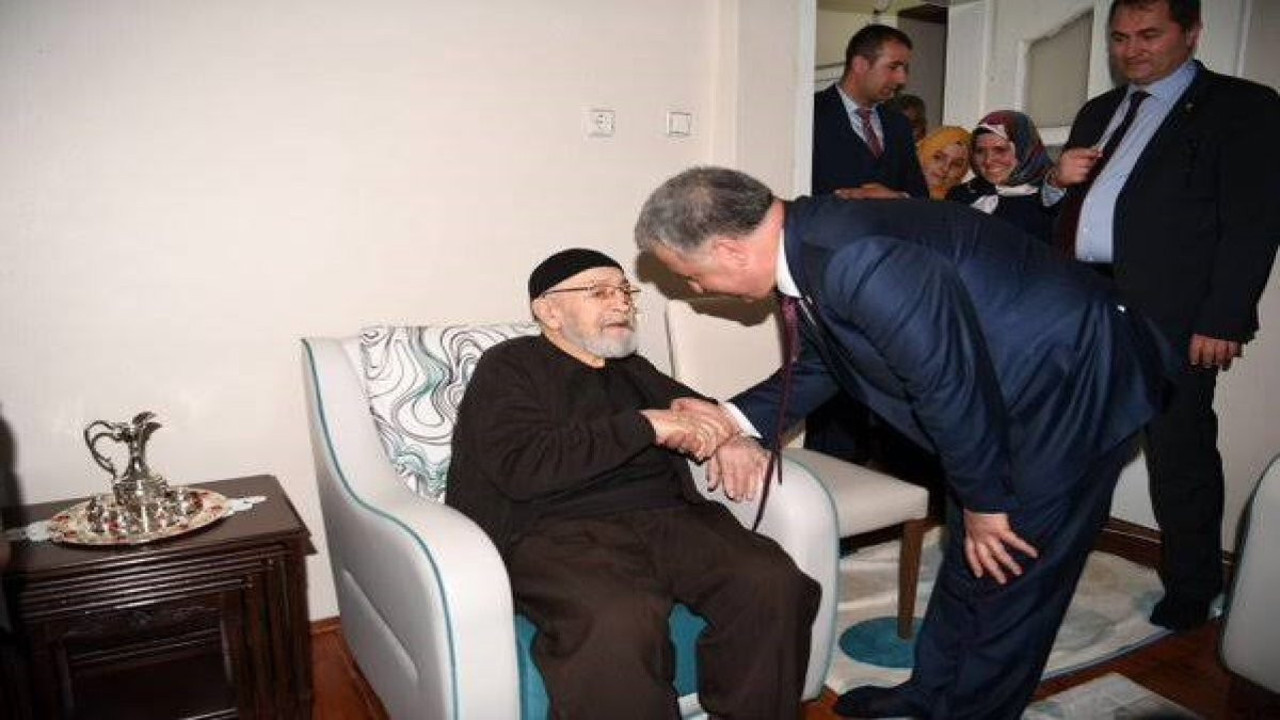 Eski UDH Bakanı Arslan’ın acı günü