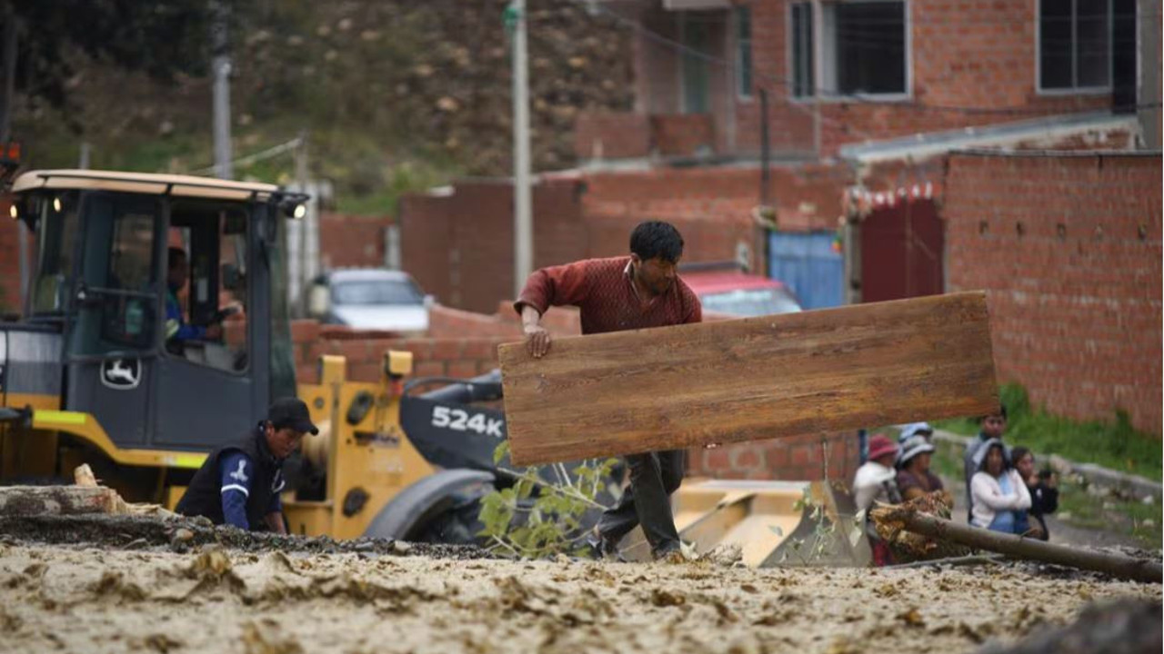 Bolivya'da olağanüstü hal ilan edildi