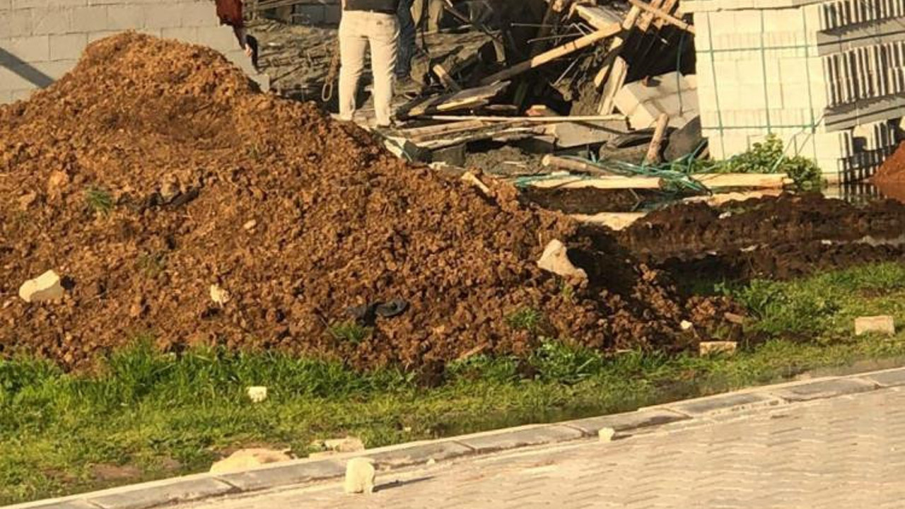 İnşaat iskelesi çöktü. 2 kişi yaralandı