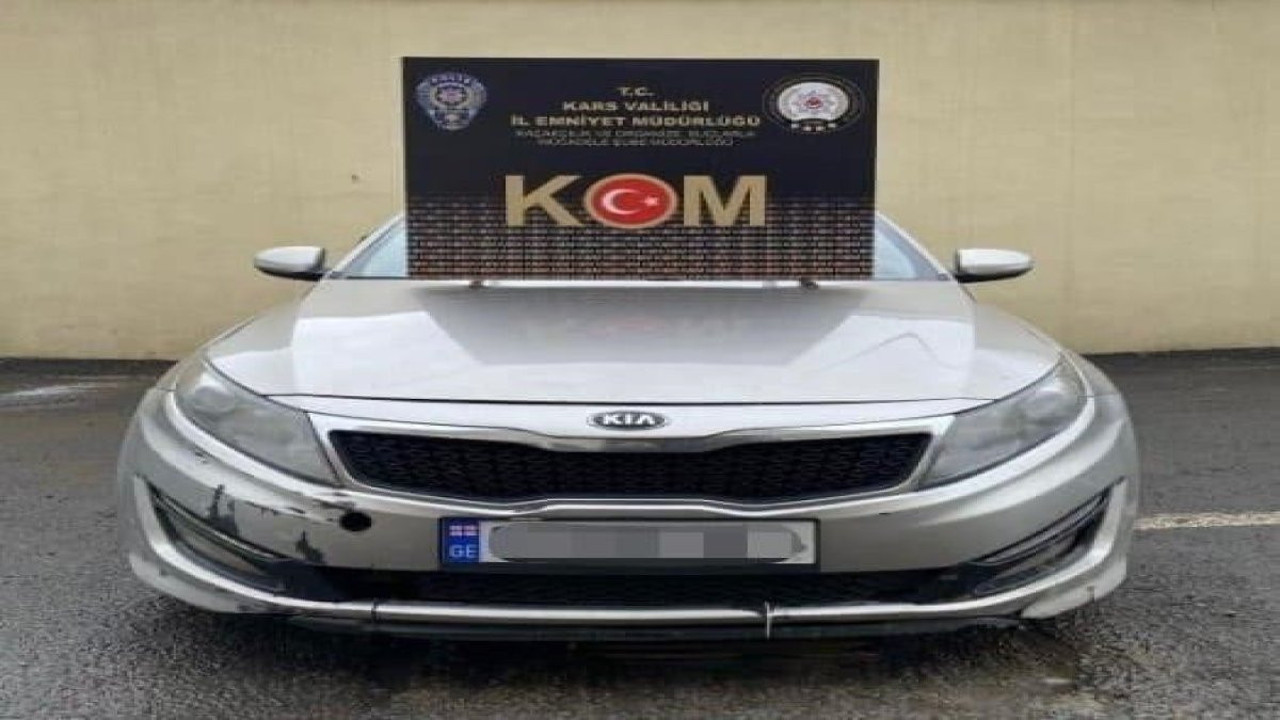 Kars'ta kaçak otomobil ele geçirildi