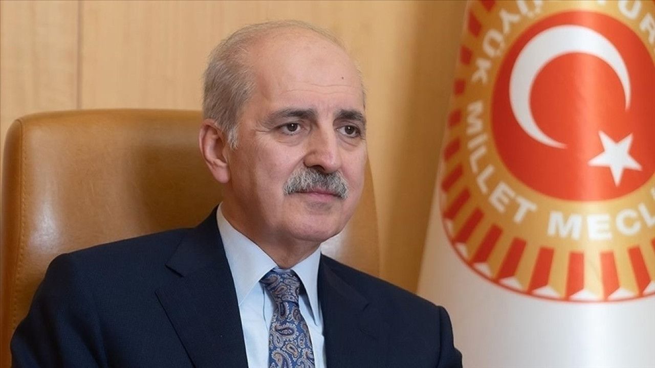 Kurtulmuş vefatının 51. yılında Aşık Veysel'i andı