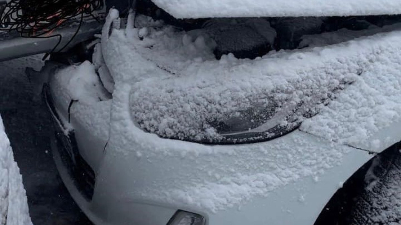 Kar yağışı kaza getirdi