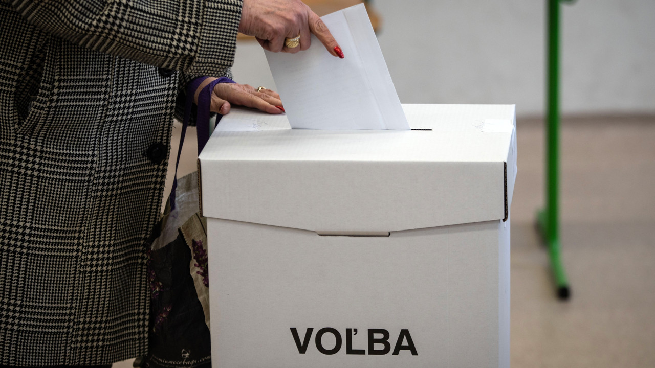 Slovakya’da halk sandık başında