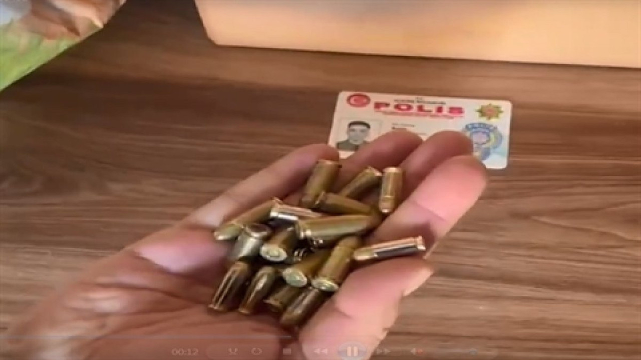 Firari hükümlü sahte polis kimliğiyle yakalandı