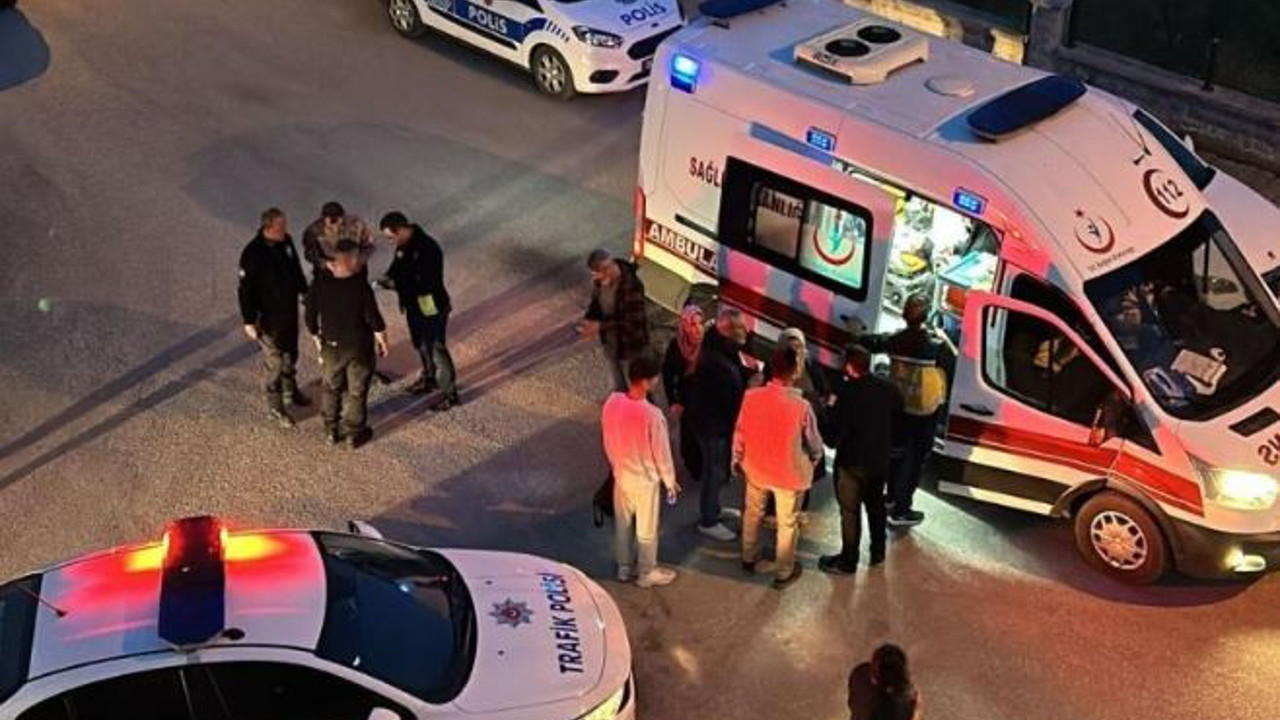 Paten kayan çocuğa araba çarptı