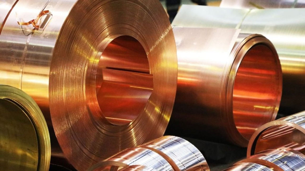 Metal’de yaptırım baskısı