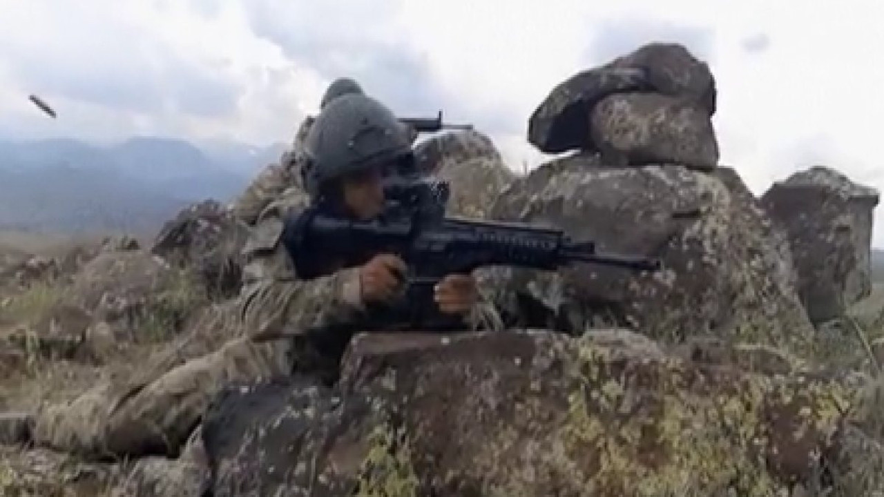 Taciz ateşi açan 4 terörist etkisiz hale getirildi (24 Nisan 2024)