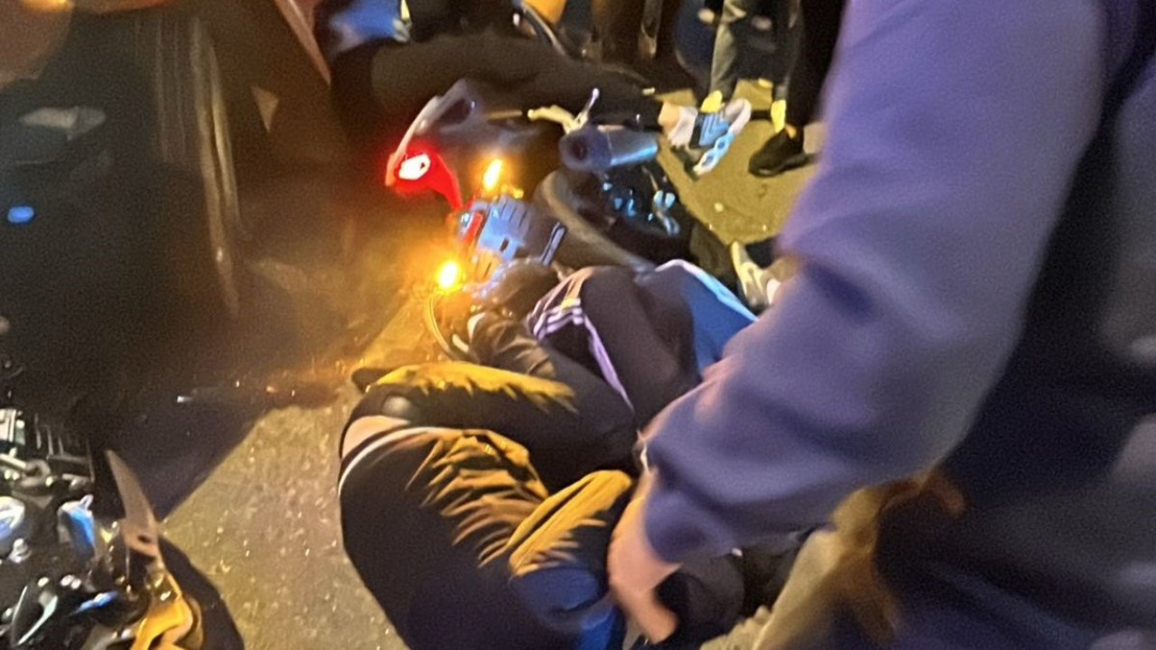 Kocaeli'de zincirleme trafik kazası. 4 yaralı