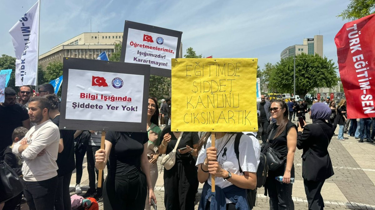 Gaziantep öğretmene şiddete ses yükseltti