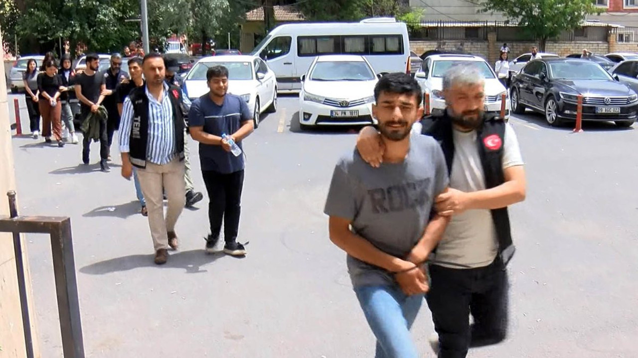 Şanlıurfa'da terör örgütü propagandasına 7 gözaltı