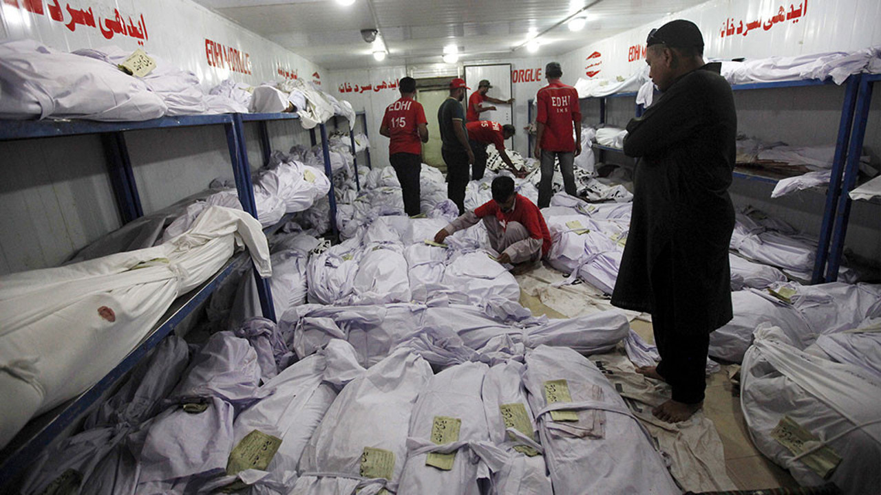 Aşırı sıcaklardan ölenler 600'ü aştı