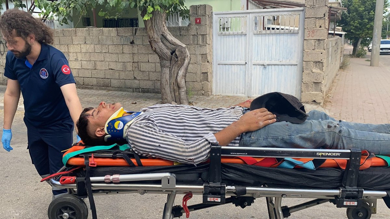 Ehliyetsiz sürücü yaralandı