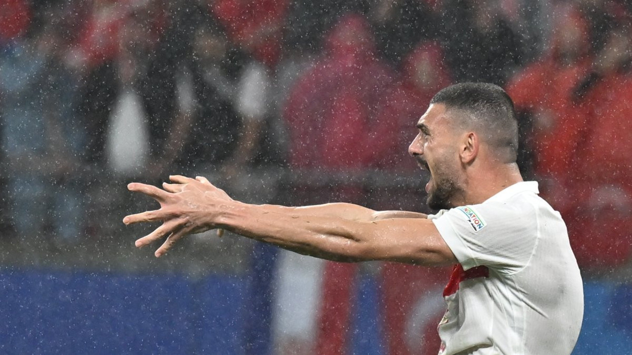 Merih Demiral ödülü kaptı