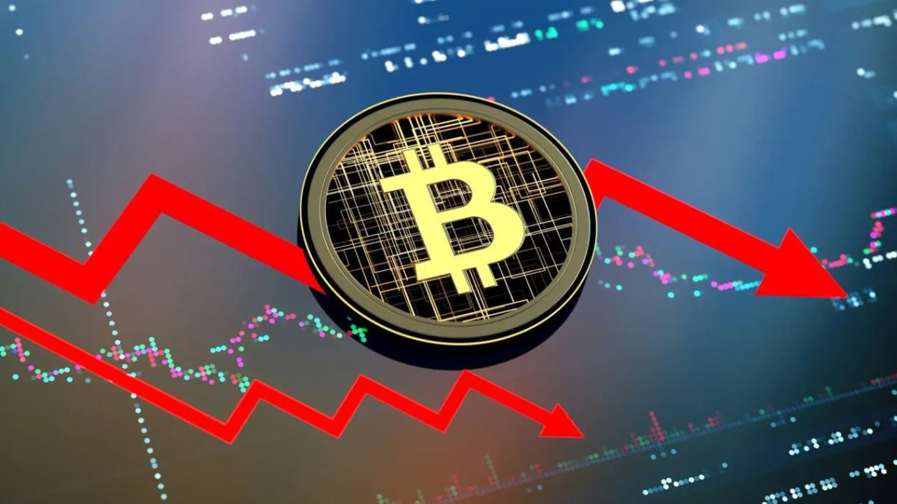 Bitcoin üst üste 3.günde çakıldı