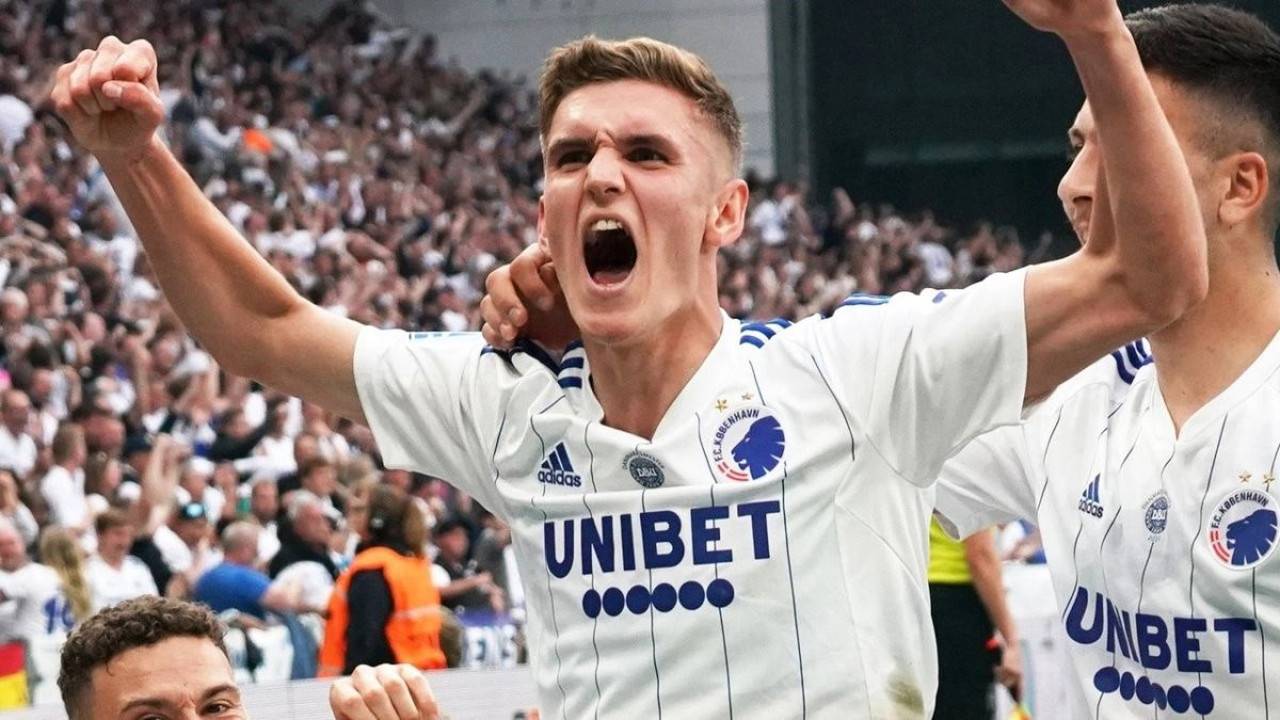 Kulübü açıkladı. Galatasaray'ın istediği sağ bek ortaya çıktı