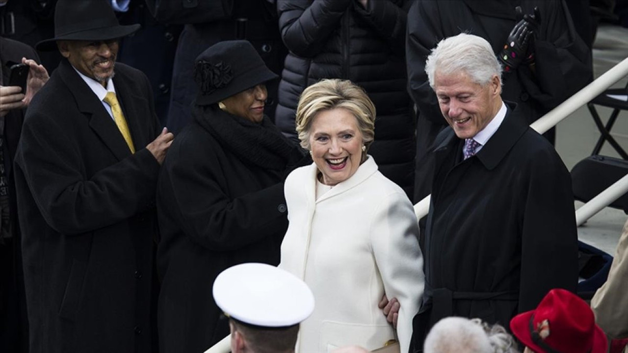 Clinton’lardan Biden’a destek