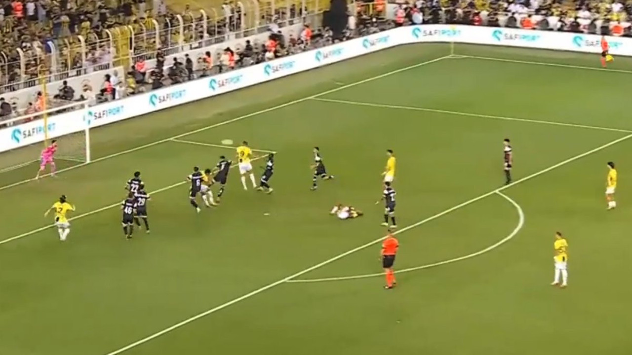 Edin Dzeko Fenerbahçe'yi rahatlattı